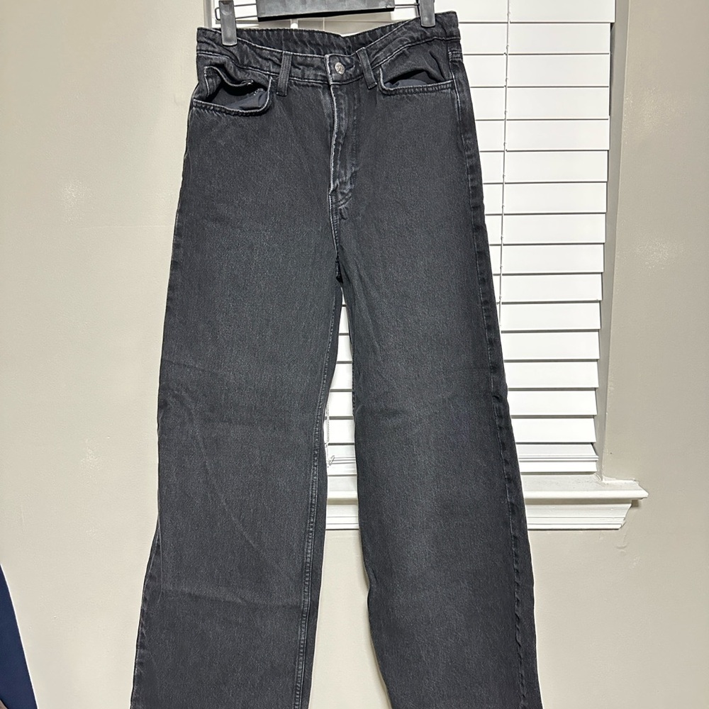 H&M Ultra High-Rise Wide Leg Black Jeans